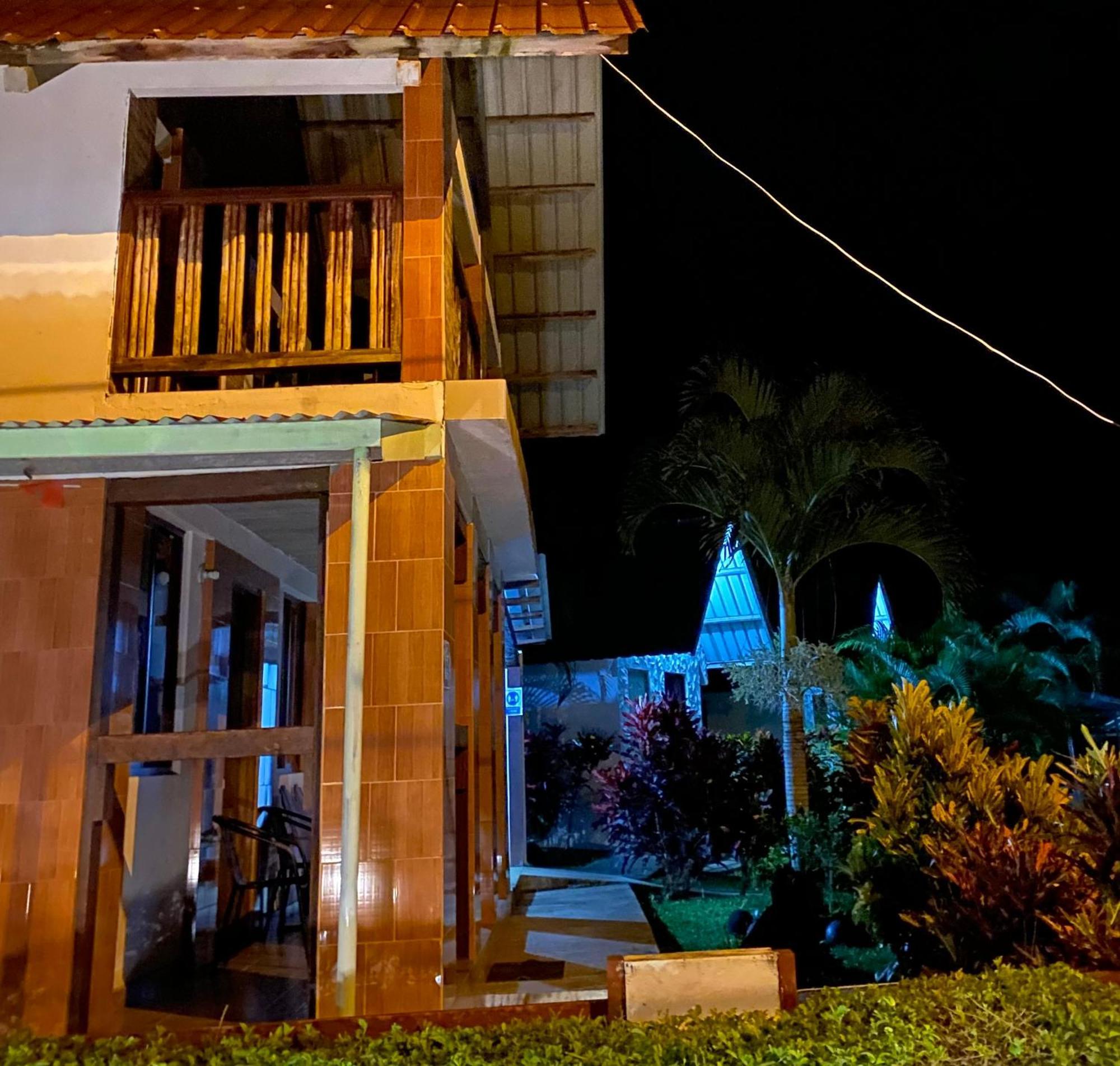 Rainforest Yasmin Hotel Santa Fe  Exterior foto
